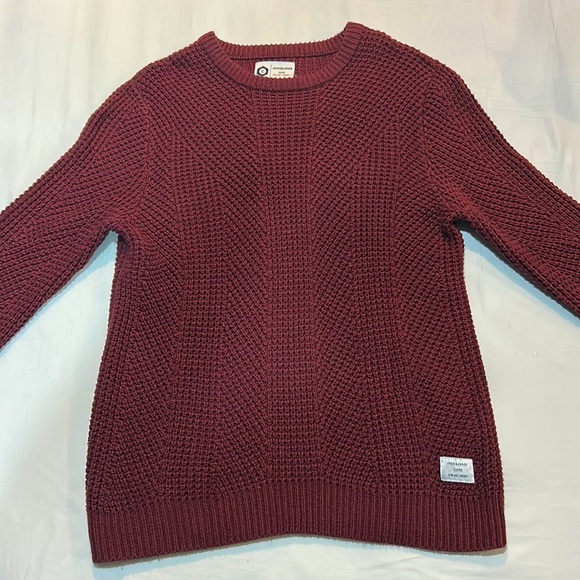 3 long sleeve shirts in a bundle - Picture 1 of 7